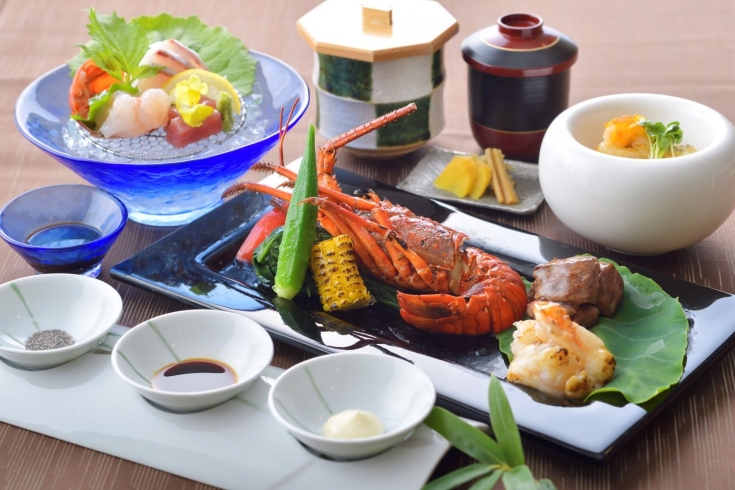 【竹彩】ホテル開業15周年記念　伊勢海老解禁特別ランチ